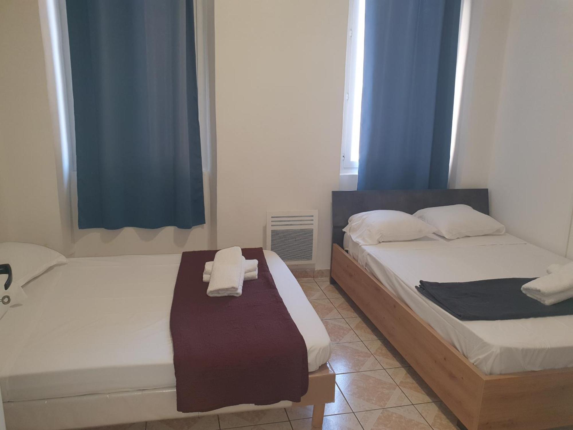 Hotel Du Centre Marsella Habitación foto